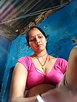 Jooli_xx webcam