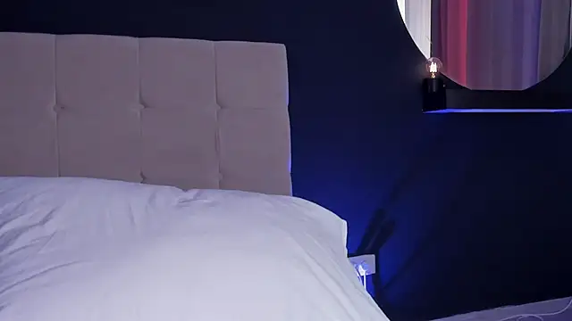 KaylaBenz webcam