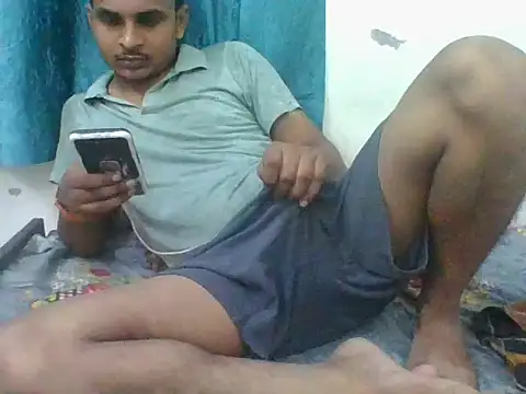 sumit_lko (M young) - remove Tshirt
