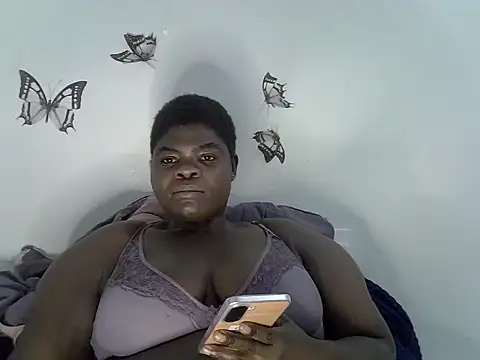 ebony_bbw254 webcam