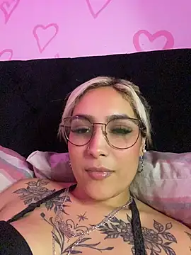 rubiaaqueen webcam