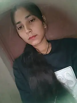 divya_140 webcam