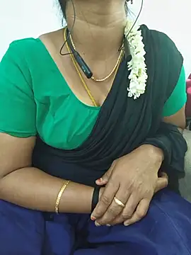 Tamilyazhini19 webcam