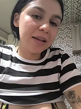 Daniela-rosee webcam