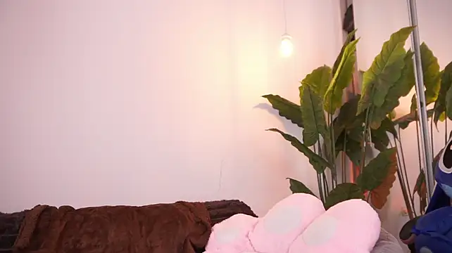 YunoRose_ live sex cam