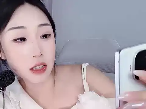 diudiu622 webcam
