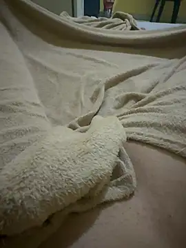 4Elasss live cam on StripChat