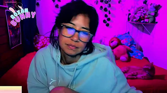 Roxanbunny1 webcam