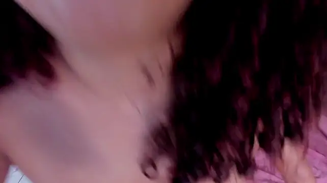 Dahlia_rossee webcam
