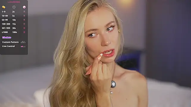 Vika54784 webcam