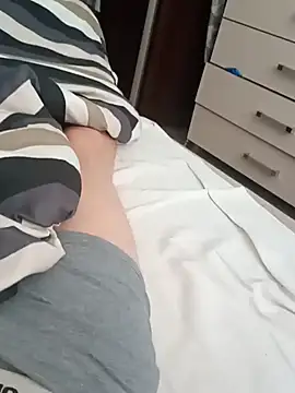 RoccoMaan live cam on StripChat