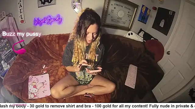 nikki_juggs webcam