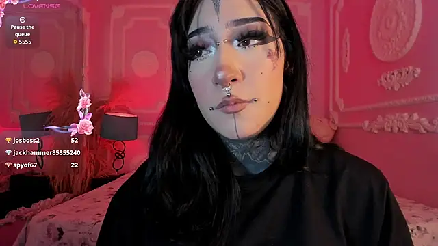 Kat_VonDe webcam
