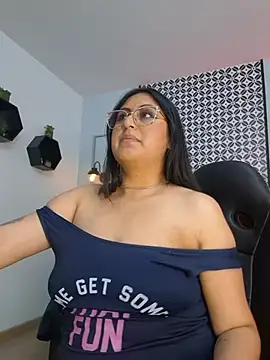Amber_gold_ webcam
