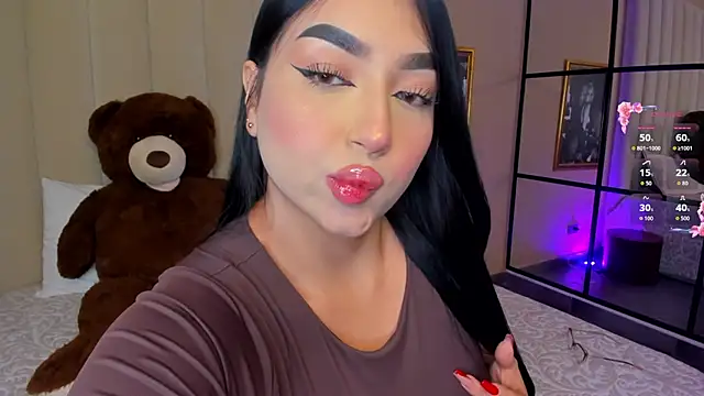AlyssiaDanger webcam