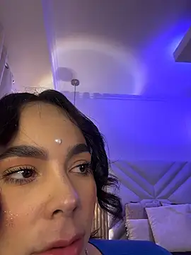 imLeanna_ webcam