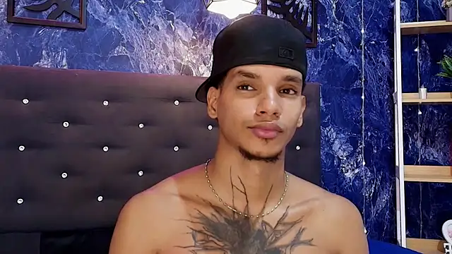 kai_storm77 webcam