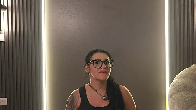 anyiled_hot webcam