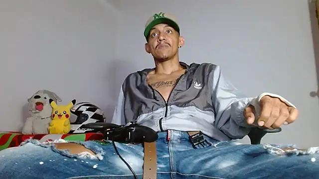 skinny23cm webcam