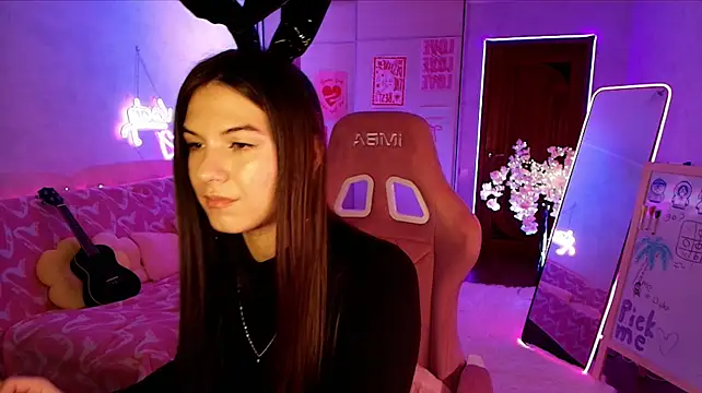luna_lust_212 webcam