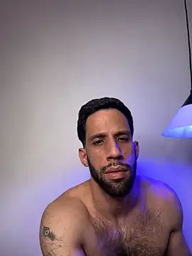 Karim_mansur webcam