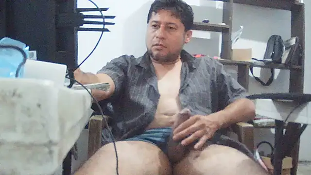 simpatico1000 live sex cam