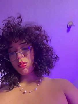 Woo_isDaphne webcam