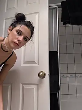 Anna-May97 live cam on StripChat