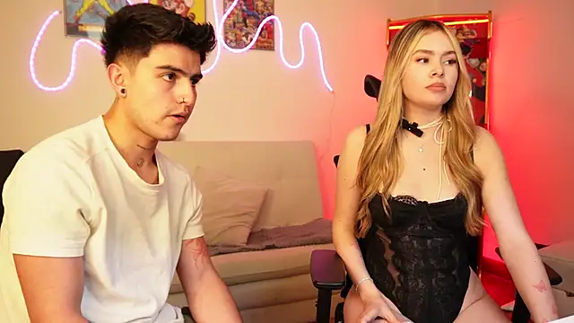 tommy_and_sophie webcam