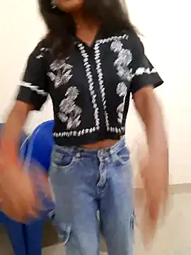 Navya6879 webcam