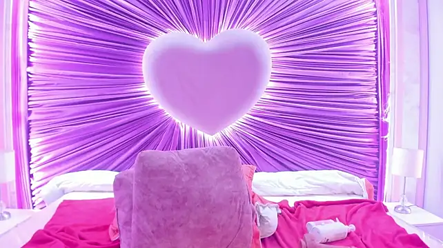 Lushi_Love webcam