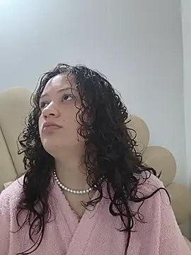 Alana_444 live cam on StripChat