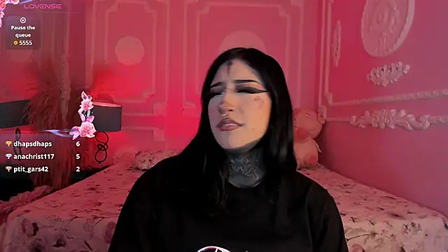 Kat_VonDe webcam