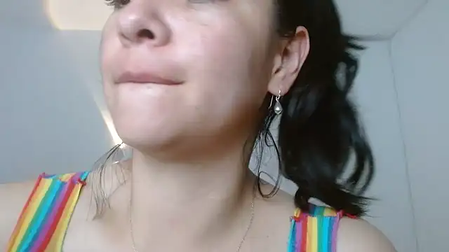 sensualstryp webcam