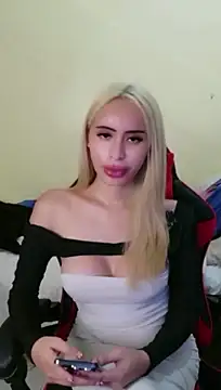 celest_yummy webcam