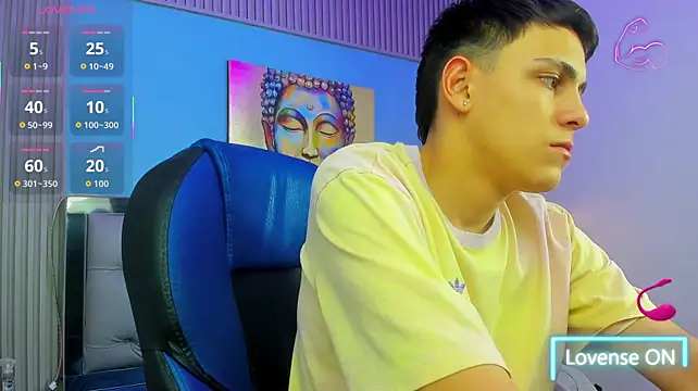 Ethanx18_ webcam