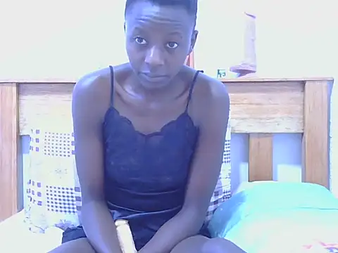 zuhura69 webcam