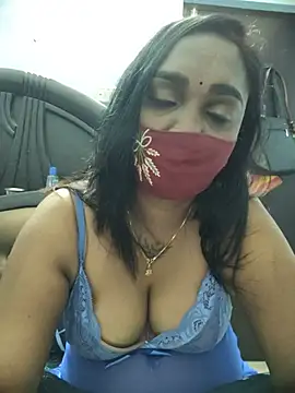 Shalini8687 webcam