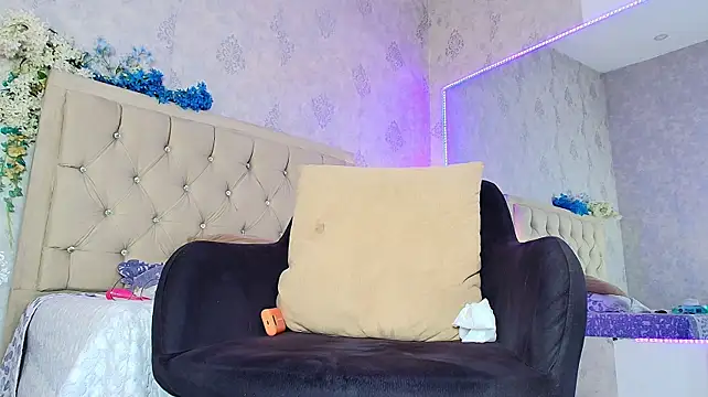 nini_love01 webcam