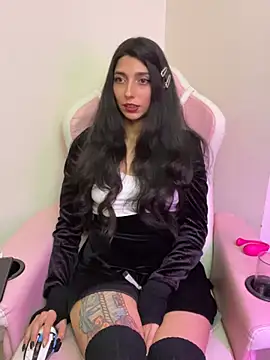 Felicia_smok3 webcam