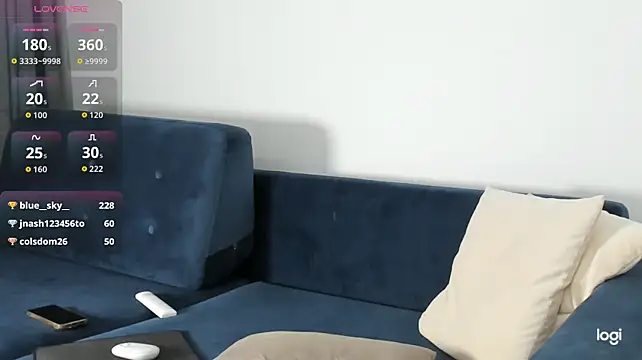AmelinaLove webcam