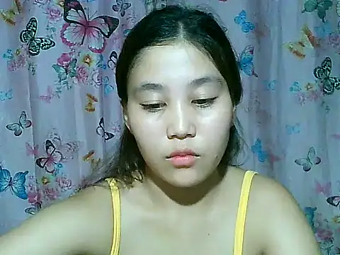 SexyAsianPussy4u webcam