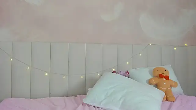 AdeleSilvy webcam