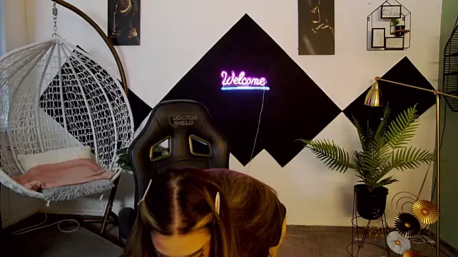 Katewalker_ webcam
