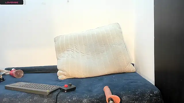 Dirtyboyhot webcam