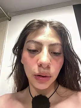 D-Bunnyyy webcam