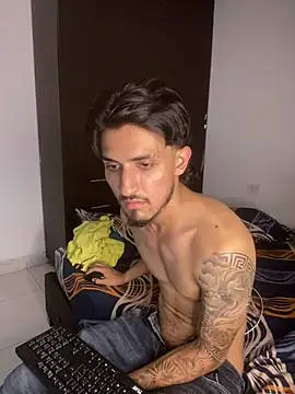 Kriss_Edwards webcam