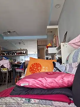 Femboy4ever webcam