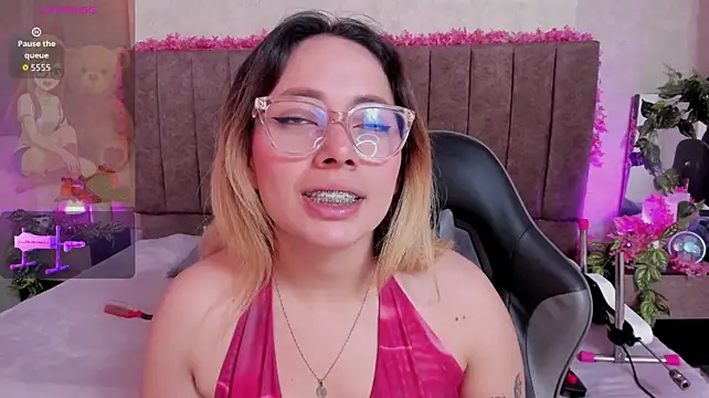 LanaMills_ webcam