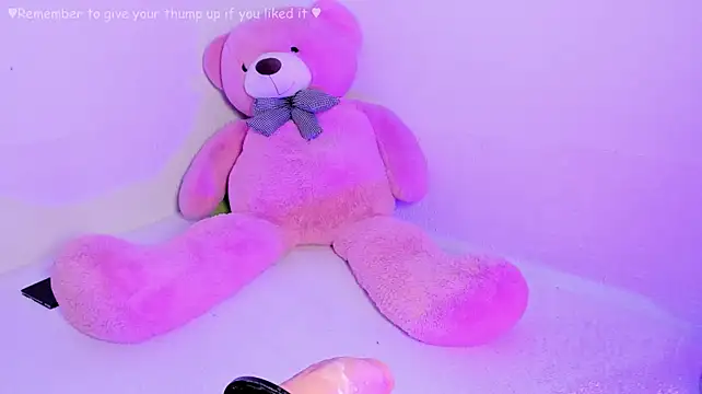 IbbieeBennett_1 webcam